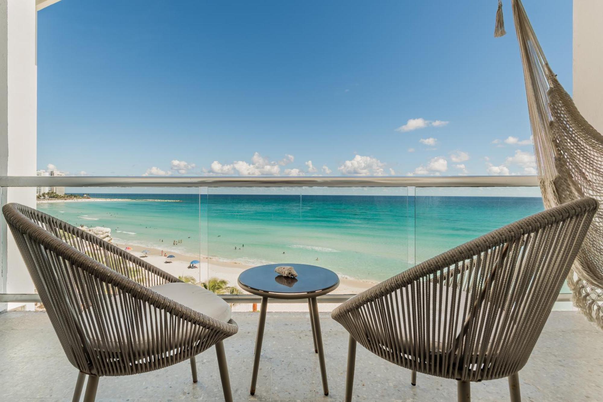 *Turquoise Escape- Beachfront Studio By Casa Paraiso* 칸쿤 외부 사진